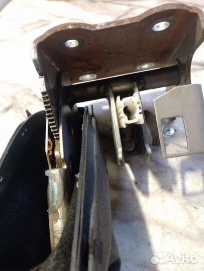 Рычаг ручного тормоза (ручника) Citroen 5 Серия