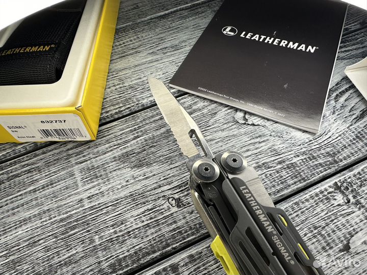 Leatherman Signal Gray