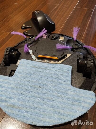 Робот пылесос Haier HB-QT36B