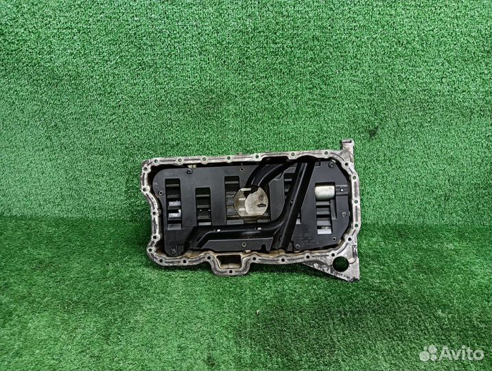 Поддон двигателя Volkswagen Passat b6