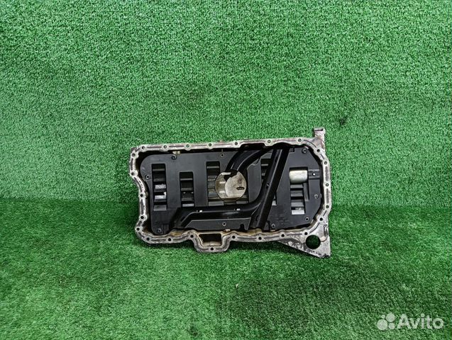 Поддон двигателя Volkswagen Passat b6