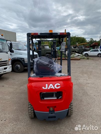 Вилочный погрузчик JAC CPQD 15, 2023