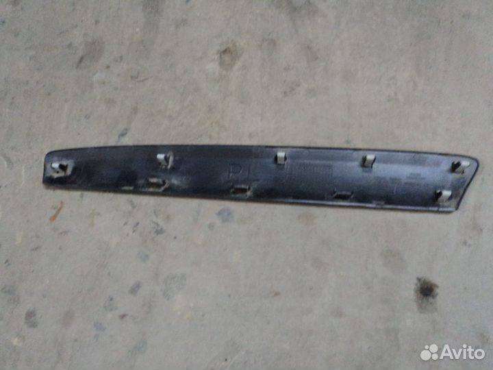 Накладка обивки двери nissan X-trail (T31) (2007)