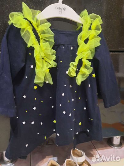Платье для девочки 74 новое