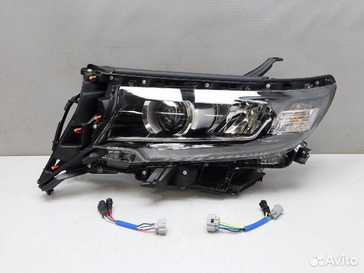 Фара левая Toyota Land Cruiser Prado