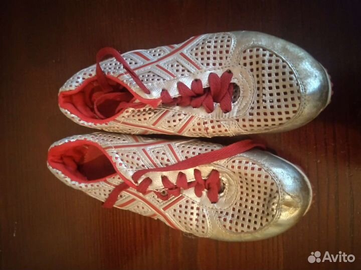 Шиповки для бега