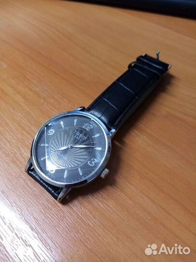 Мужские наручные часы tissot