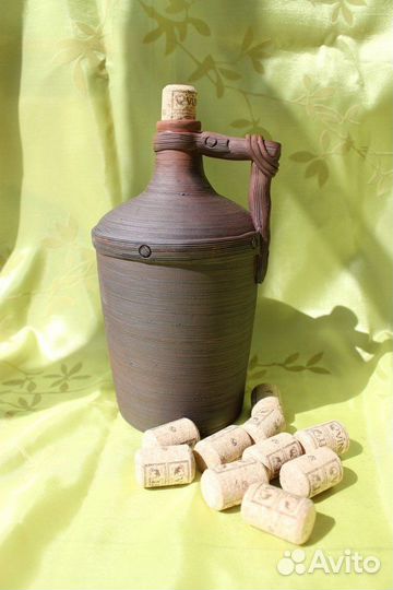 Глиняные бутылки (амфоры и штофы)