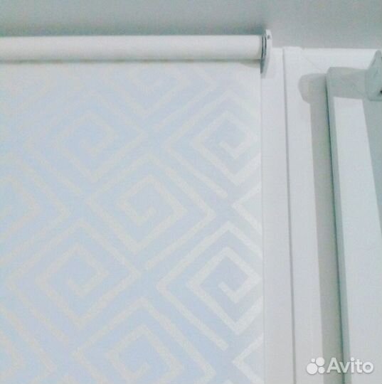 Рулонные шторы новые