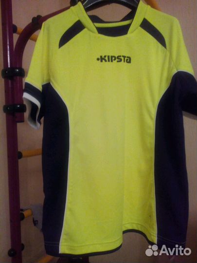 Футболка спортивная