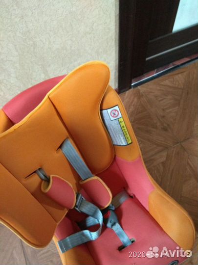 Детское автокресло