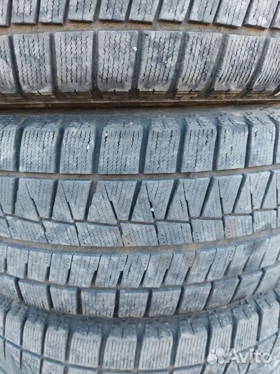 Bridgestone Blizzak Revo GZ 205/55 R16
