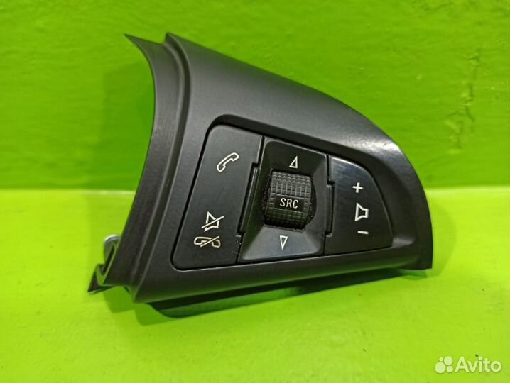 Кнопки на руль Chevrolet Cruze седан Z18XER 2014