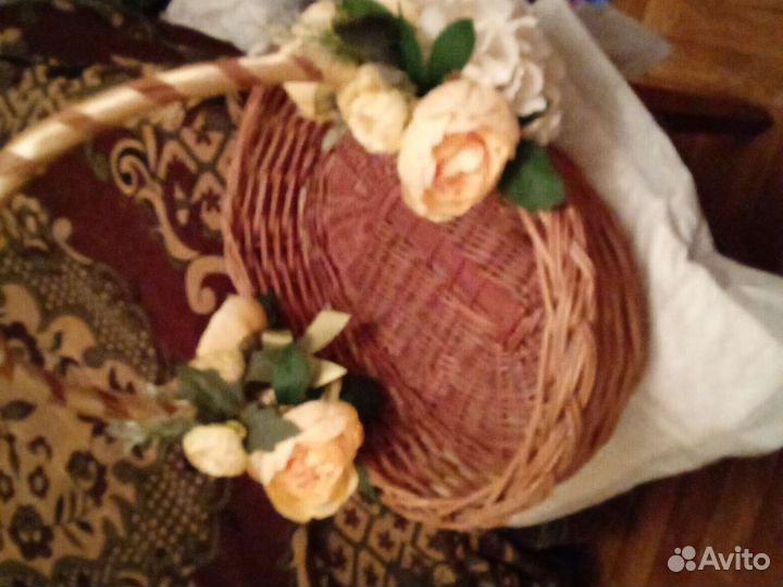 Поздравительная корзина с доставкой по краснодару