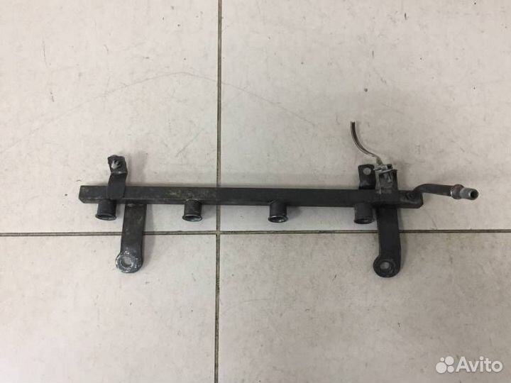 Рейка топливная рампа Chevrolet Aveo T200 2003-200