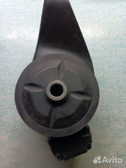 Опора двигателя задняя Мазда мпв 2