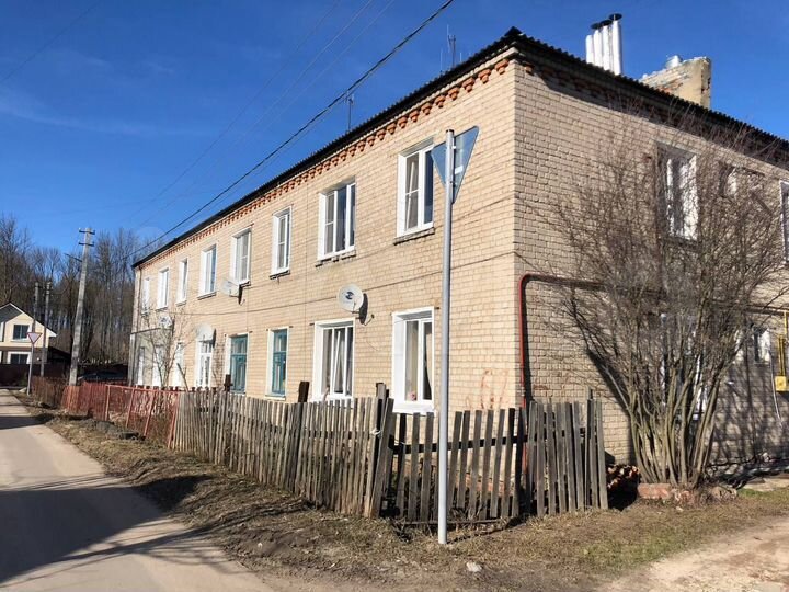 2-к. квартира, 39 м², 2/2 эт.