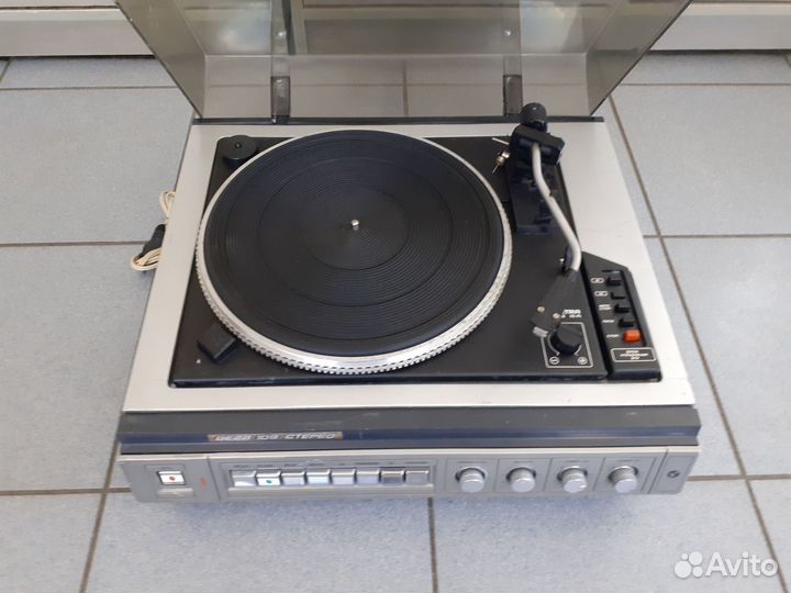 Проигрыватель вега 109 с колонками