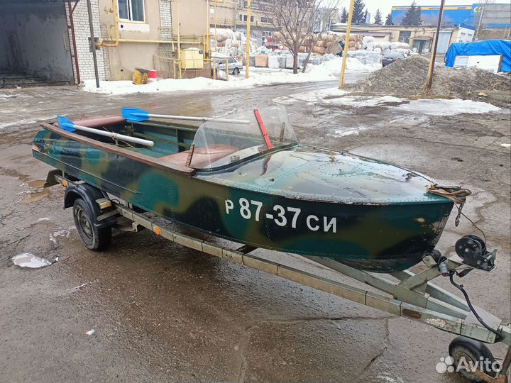 Моторная лодка Казанка М 