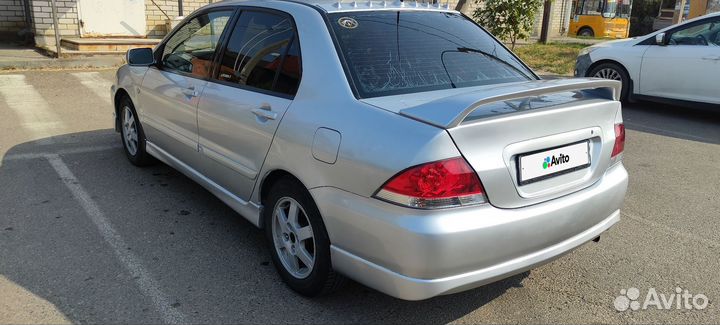 Mitsubishi Lancer 1.6 МТ, 2005, 321 812 км