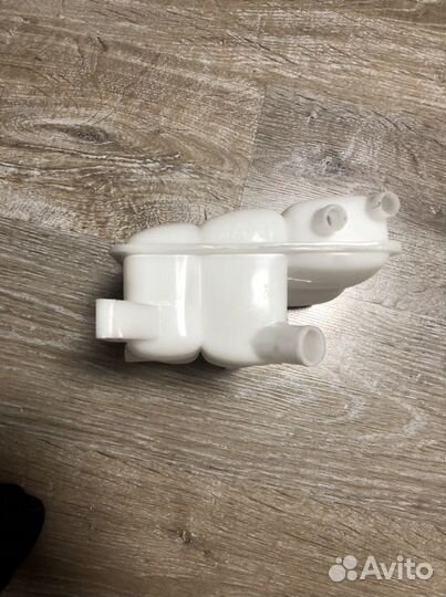 Расширительный бачек ford