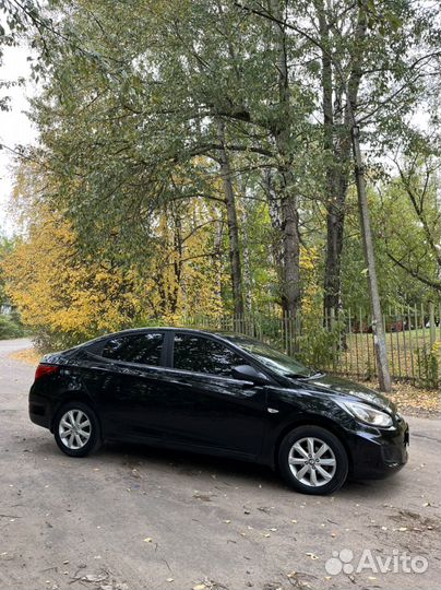 Hyundai Solaris 1.4 МТ, 2012, 281 000 км