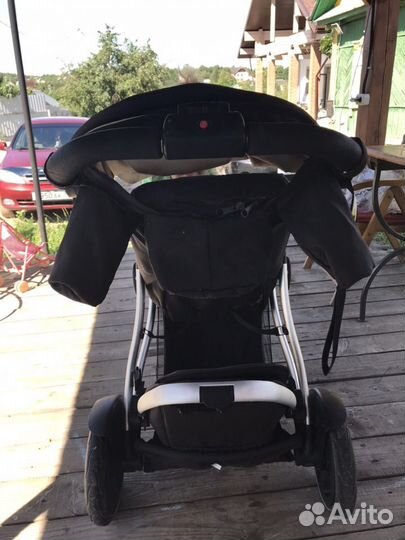 Коляска двухместная для погодок