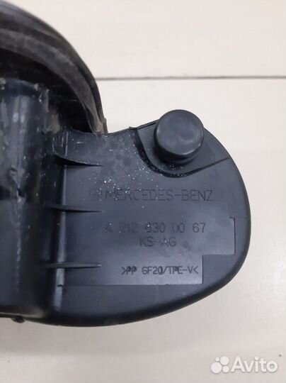 Лючек бензобака Mercedes w212 A2126300067