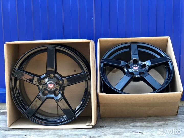 Литые Диски 5*110 R17 Vossen CV3 черный глянец