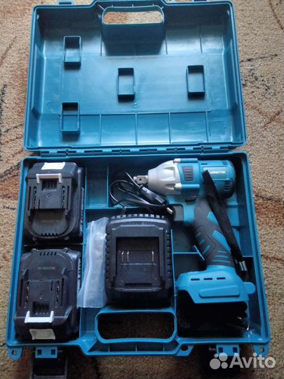 Гайковерт аккумуляторный