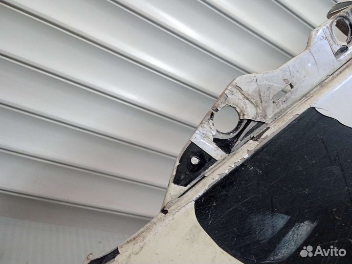 Yamaha R1 2004-2006. Плуг левый