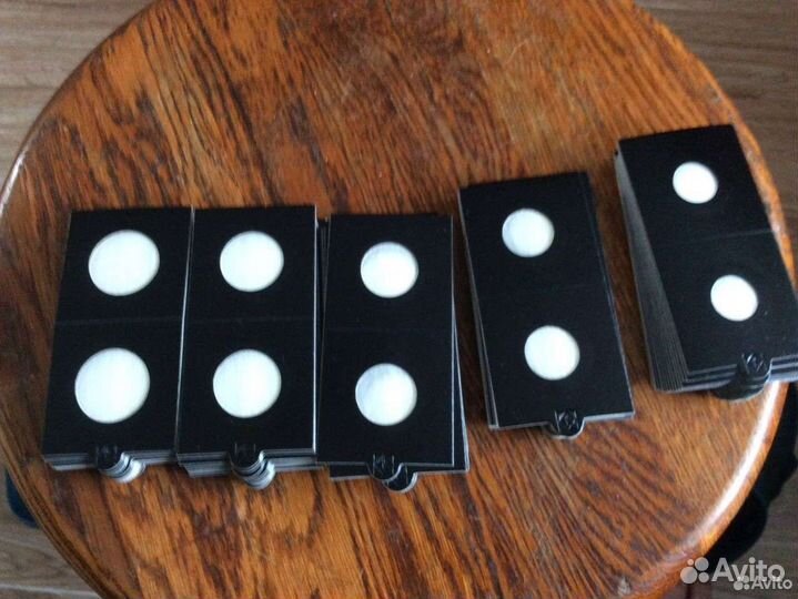 Холдеры для монет самоклеющие