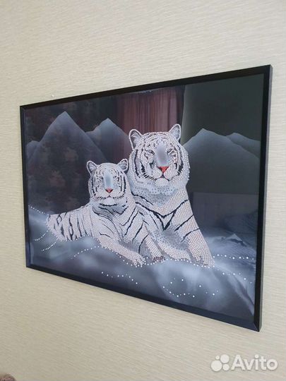 Картина из кристаллов Сваровский