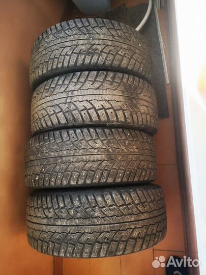 Kumho I'Zen RV Stud KC16 225/60 R17 103T