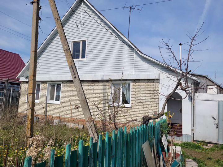 Дом 81 м² на участке 6 сот.
