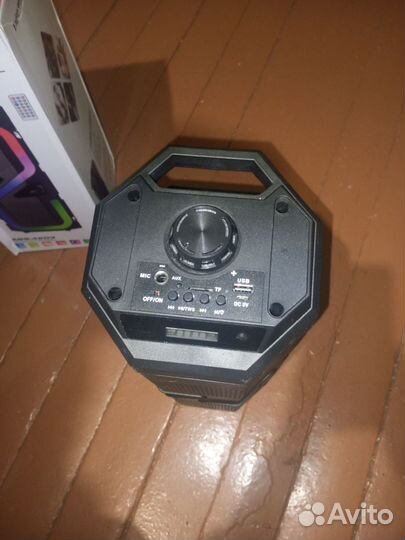 Блютуз колонка