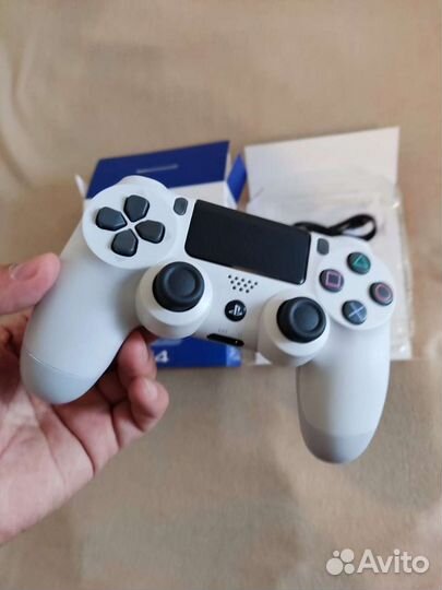 Джойстик sony PS4. Дуалшок 4 v2. Белый