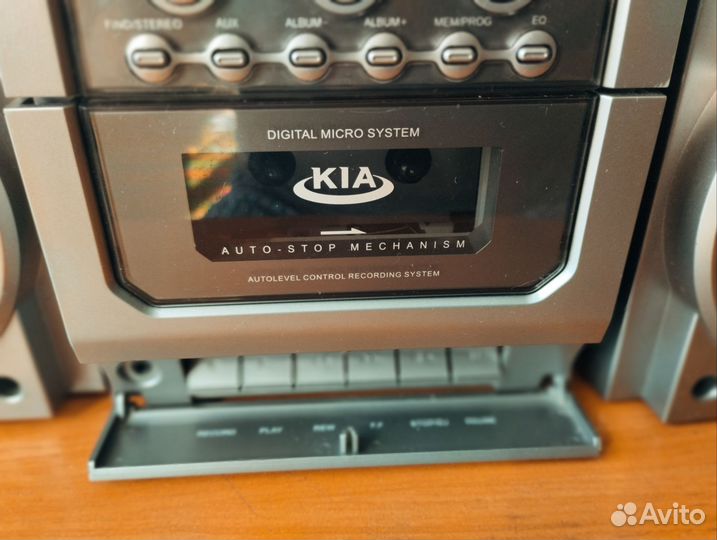 Усилитель KIA (Франция)