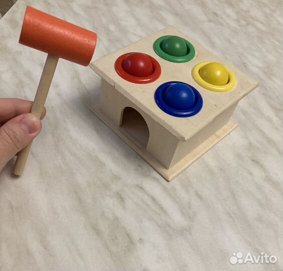 Развивающие игрушки для ребенка