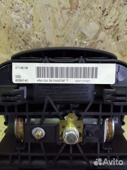 Подушка безопасности в руль Citroen C4