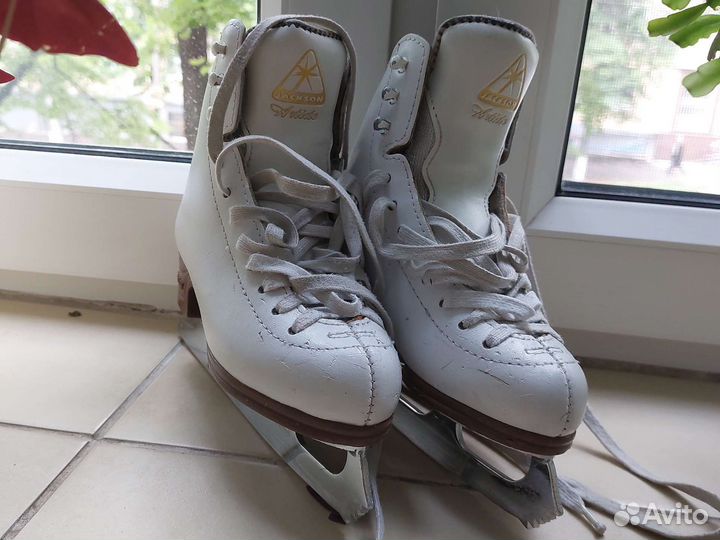 Коньки для фигурного катания Jackson Artist