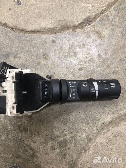 Переключатель дворников Infiniti fx35