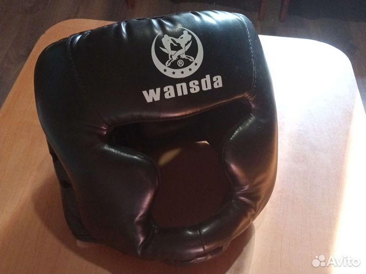 Боксерский шлем