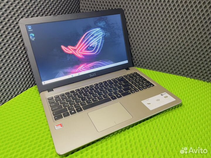 Ноутбук asus VivoBook X2/4/500/R3