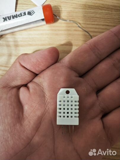 DHT22 Цифровой датчик температуры и влажности