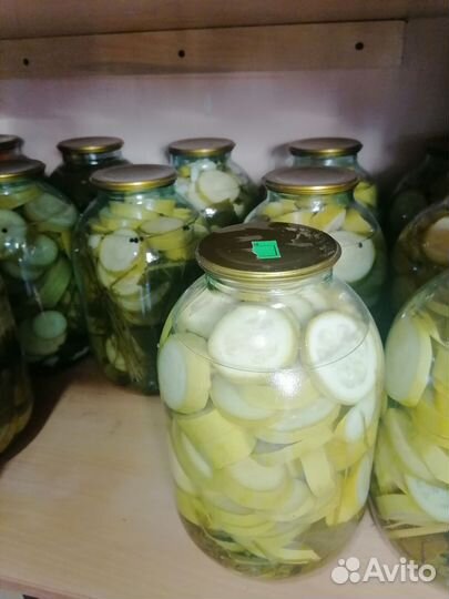 Огурцы, помидоры, арбузы, кабачки