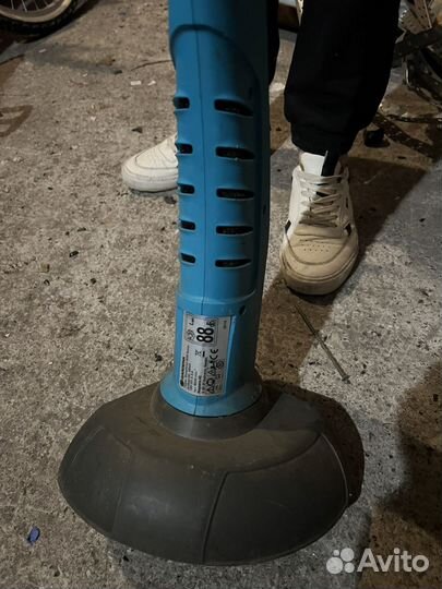 Триммер аккумуляторный Gardena SmallCut 300 accu