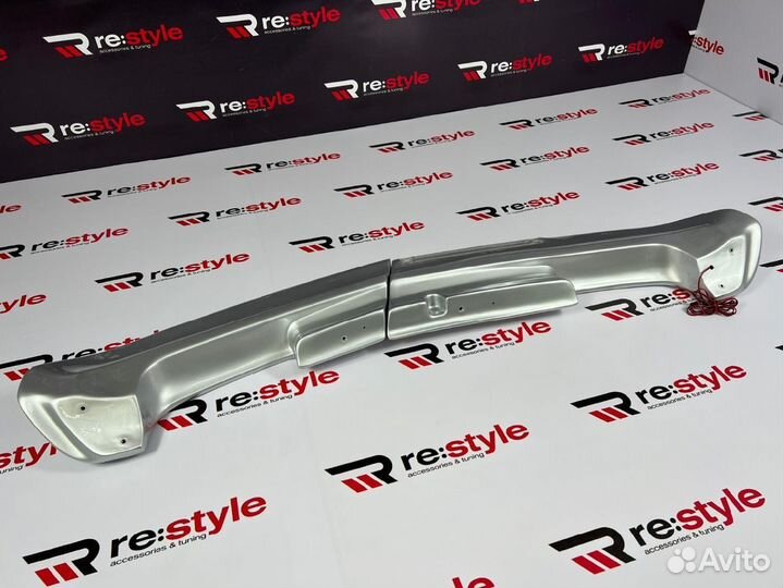 Спойлер Toyota Land Cruiser 105