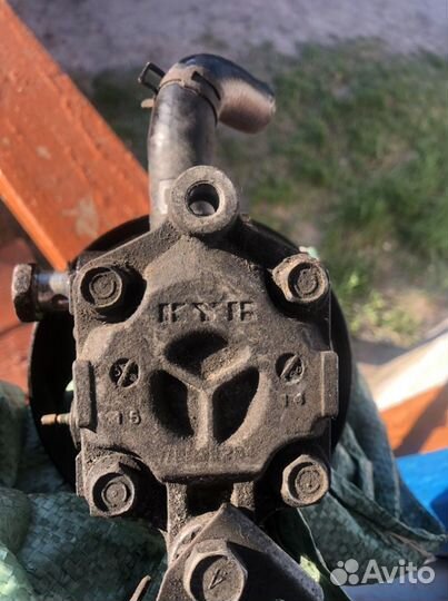 Насос гур lancer 9