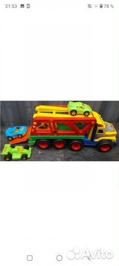 Игрушка машина большая